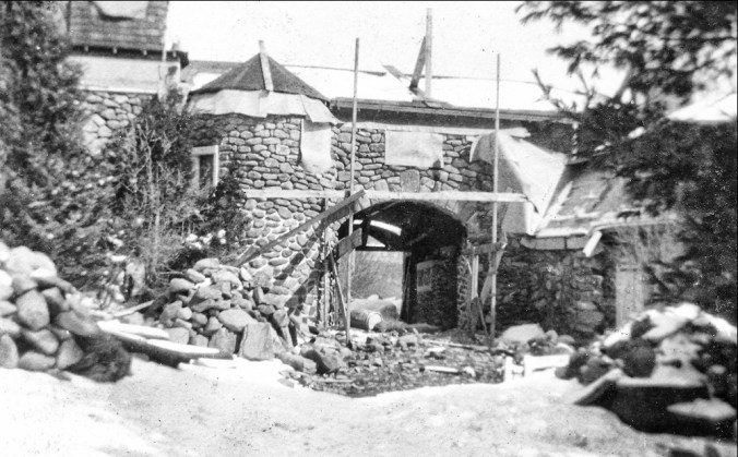 Construction of Dundas. (Photo courtsey of Dr. Joyce Conroy)